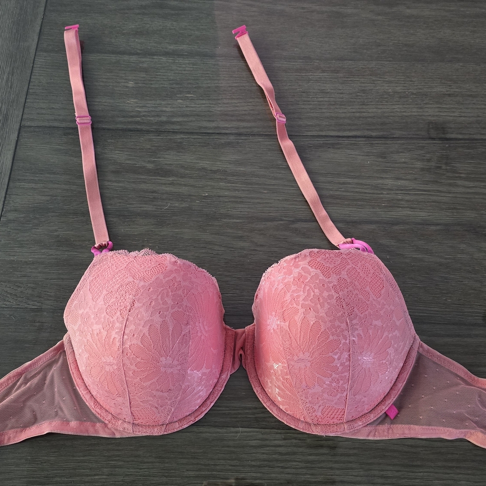 Victoria's Secret Lacey Pink Demi Bra